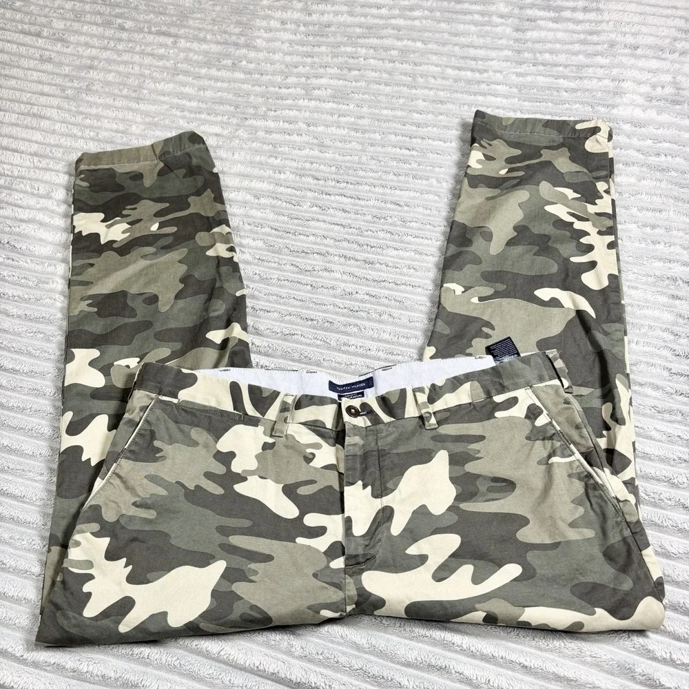 Tommy Hilfiger Camouflage Pants Mens 40x30 Green Camo Flat Front‎ Custom Fit